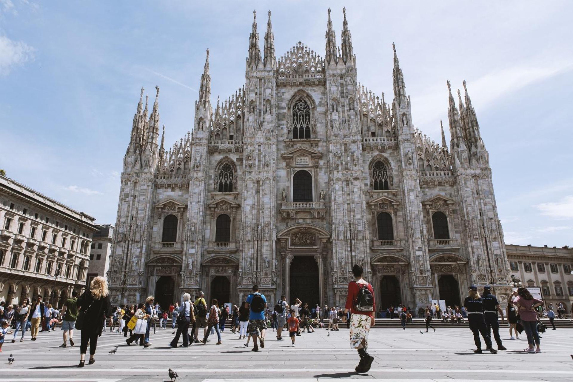 Hl Collection - Galleria Unione 5, Milan